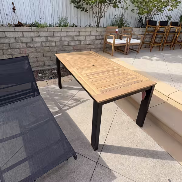 Estate sale furniture delivery in Orange County with careful placement